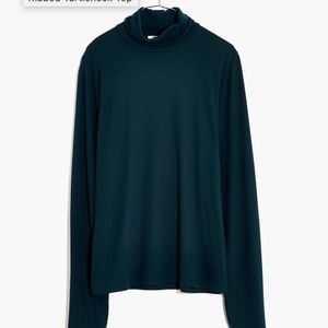 Ribbed Turtleneck Top - Smokey Spruce color